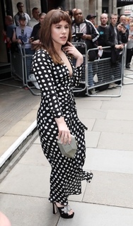 Katy B. feet photo 5