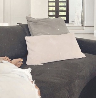 Katy Hearn feet photo 2