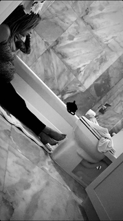 Katy Hearn feet photo 6