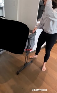 Katy Hearn feet photo 2