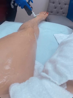 Katy Hearn feet photo 7