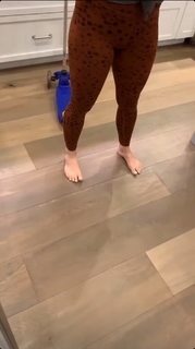 Katy Hearn feet photo 20