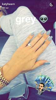 Katy Hearn feet photo 17