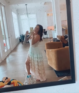 Katy Hearn feet photo 18