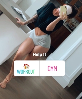 Katy Hearn feet photo 14
