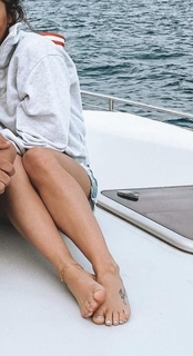 Katy Hearn feet photo 16