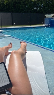 Katy Hearn feet photo 11