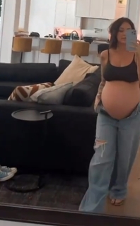 Katy Hearn feet photo 6
