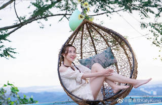 Katy Kung feet photo 16