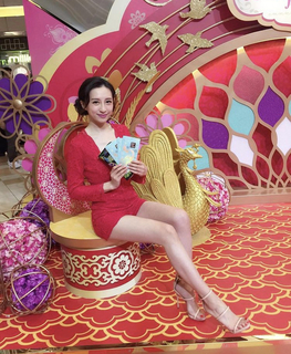 Katy Kung feet photo 11