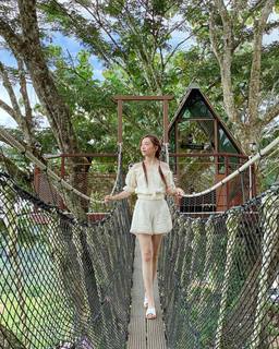 Katy Kung feet photo 3