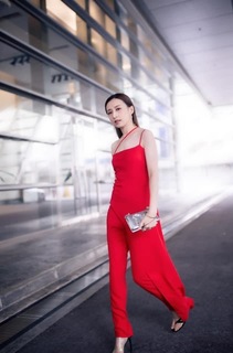 Katy Kung feet photo 7