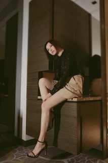Katy Kung feet photo 3