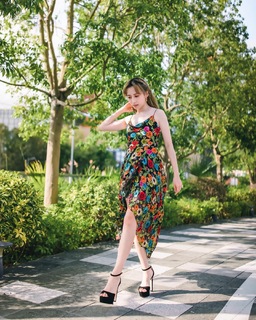 Katy Kung feet photo 10