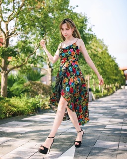Katy Kung feet photo 8