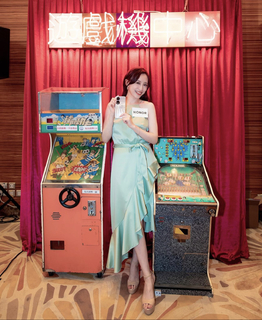 Katy Kung feet photo 8