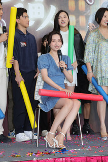 Katy Kung feet photo 11