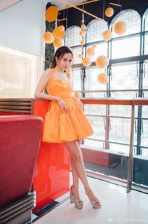Katy Kung feet photo 7