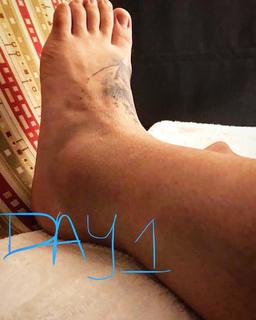 Katy O'Brian feet photo 13
