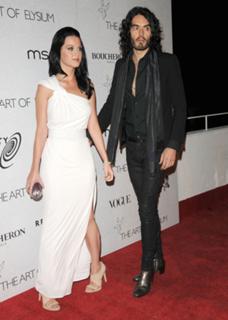Katy Perry feet photo thumbnail