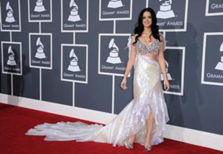 Katy Perry feet photo thumbnail