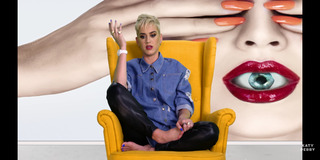 Katy Perry feet photo thumbnail