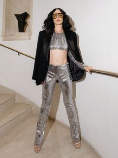 Katy Perry feet photo thumbnail