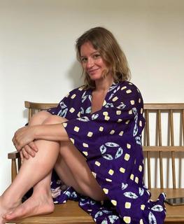 Katy Tur feet photo thumbnail