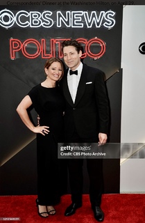 Katy Tur feet photo thumbnail