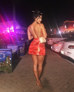 Katya Henry feet photo thumbnail