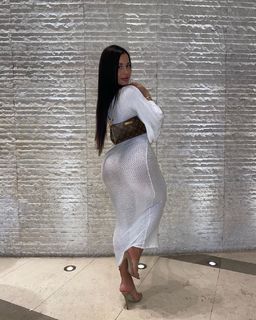 Katya Henry feet photo thumbnail