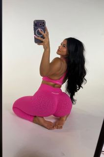 Katya Henry feet photo 8