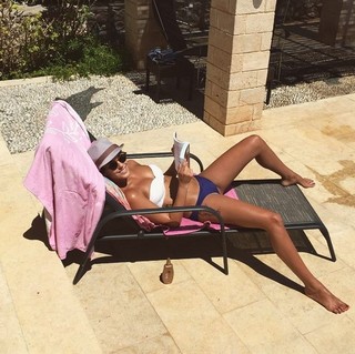 Katya Tarabanko feet photo 9