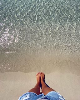 Katya Tarabanko feet photo 3