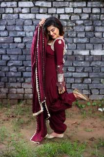 Kaur. B. feet photo 11