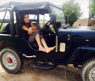 Kaur. B. feet photo 8