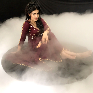 Kaur. B. feet photo 5