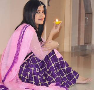 Kaur. B. feet photo 14