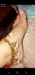Kaur. B. feet photo 10