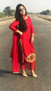 Kaur. B. feet photo 9