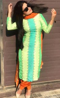 Kaur. B. feet photo 5