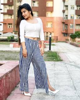 Kaur. B. feet photo 7