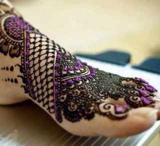 Kaur. B. feet photo 12