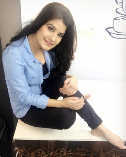 Kaur. B. feet photo 3