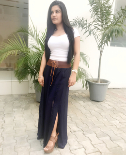 Kaur. B. feet photo 1