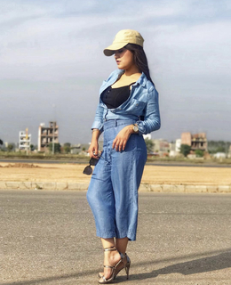 Kaur. B. feet photo 9