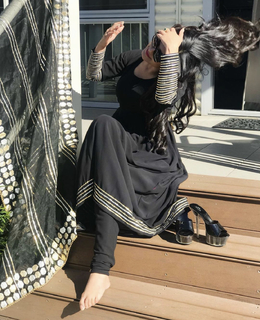 Kaur. B. feet photo 4