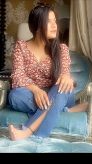 Kaur. B. feet photo 7