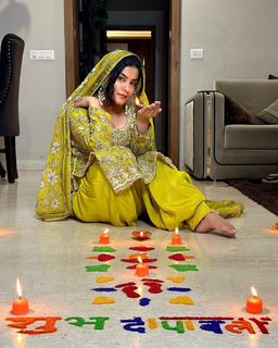 Kaur. B. feet photo 20