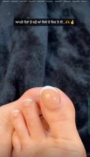 Kaur. B. feet photo 13